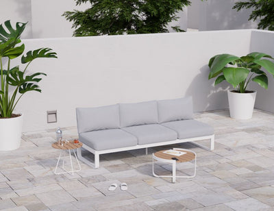 Fino Outdoor 3 Seater Sun Lounge in Matt White Frame / Light Grey Fabric