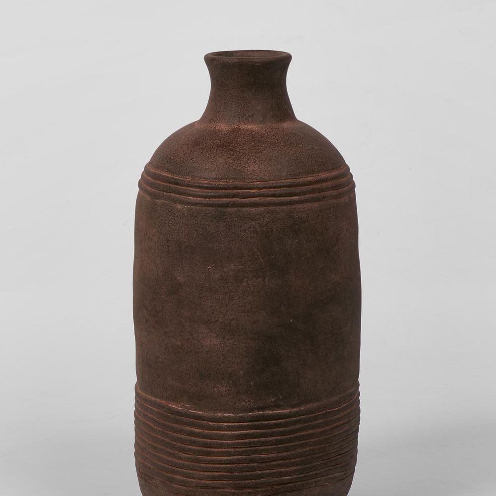 Novo Terracotta Tall Vase Dark Brown