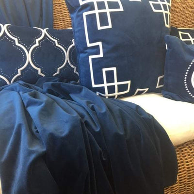 Rodeo Luxury Throw Navy - House of Isabella AU
