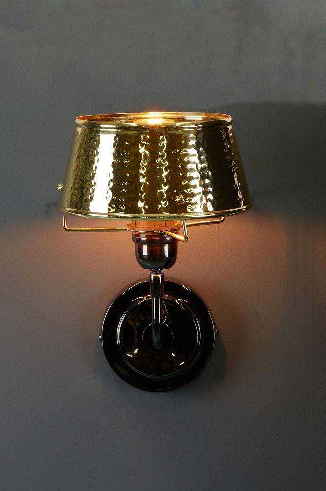 Jacobsen Wall - Hammered Flared Wall Light - Gold