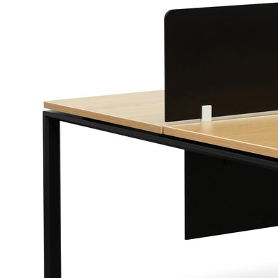 4 Seater Workstation with Black Screen - Natural Top - Black Base